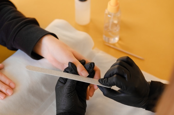 nails filing
