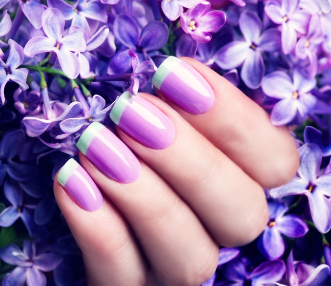 short nails with french manicure