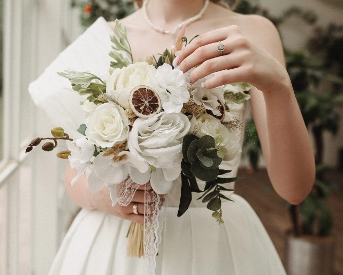 bridal nails