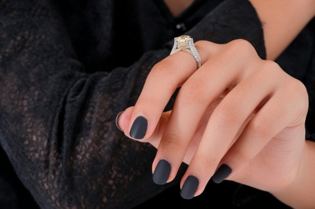 matte nails dark grey
