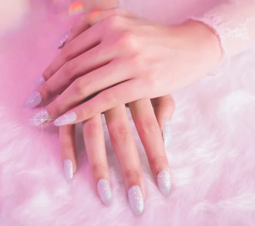 gltter nail art